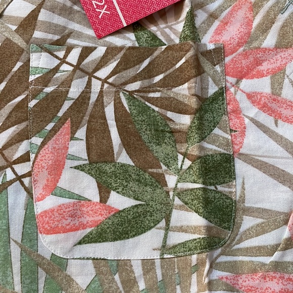 NWT Cathy Daniels 2X Camp Shirt - Picture 2 of 4